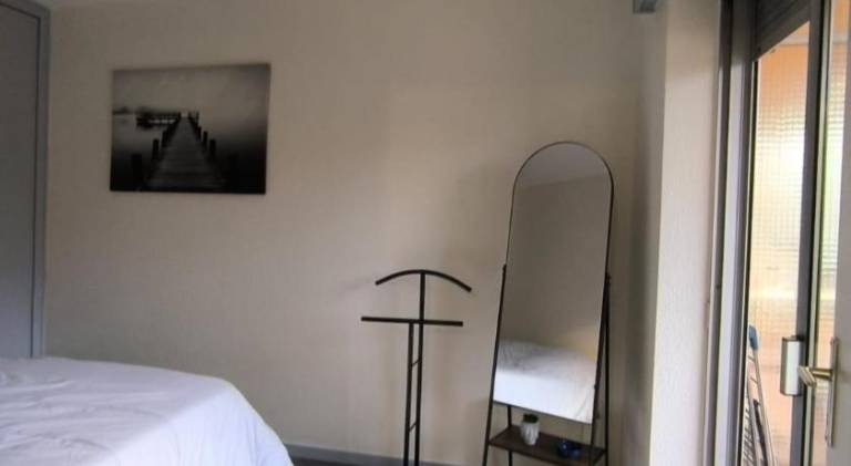 Holiday apartment with garden & patio | Pet-friendly — photo 3