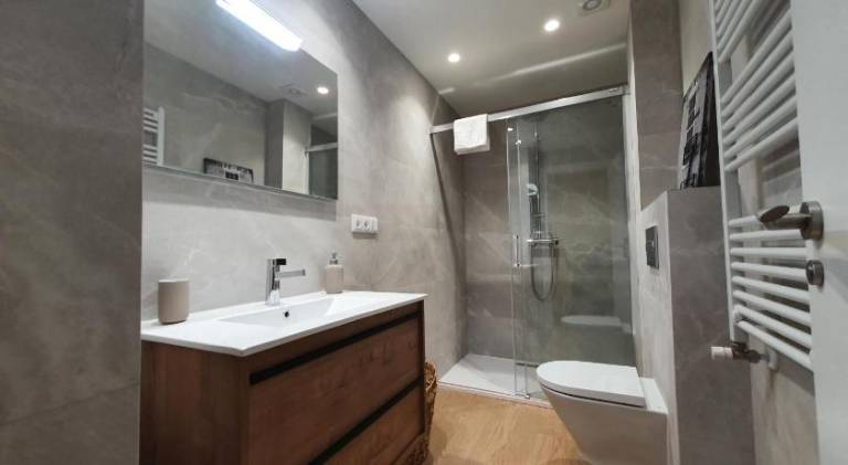 Rental apartment with 2 rooms for 6 persons — photo 2