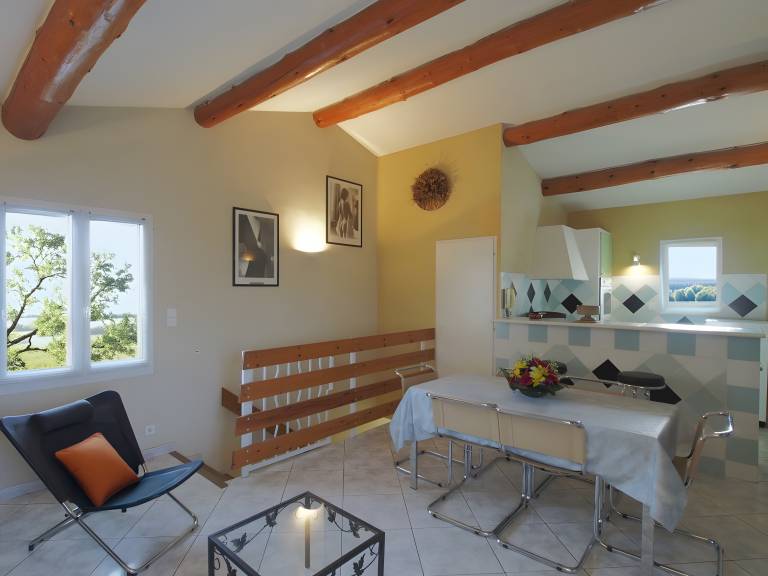 Children-friendly vacation home with terrace, pool & garden | Pets allowed — photo 4
