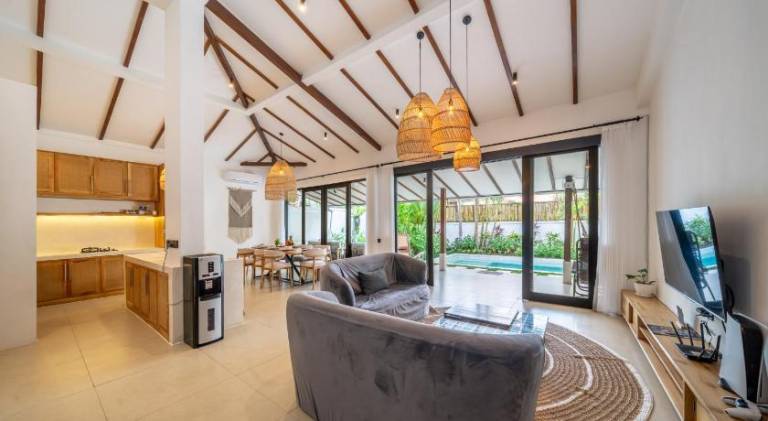 Villa with pool | Pets allowed — photo 3