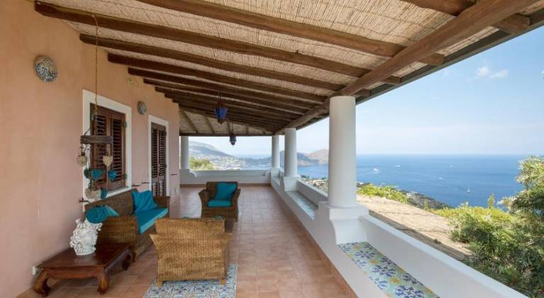 Ample villa with pool | Pet-friendly — photo 4