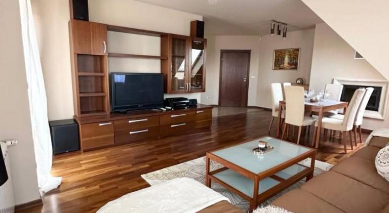Beautiful apartment with yard & jacuzzi | Pets are welcome — photo 2