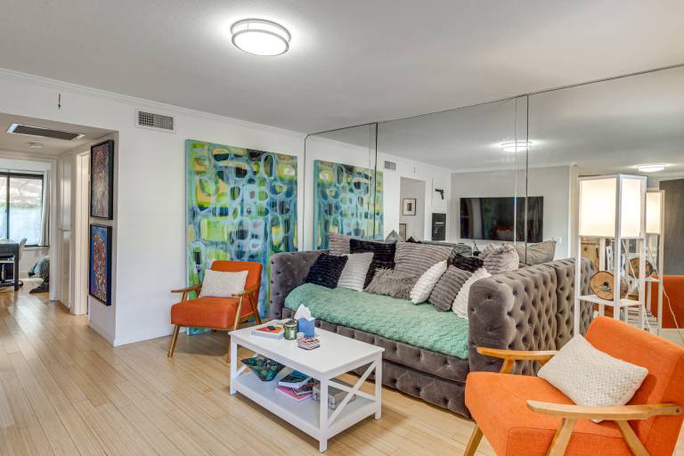 2 Mi to Dtwn! Snowbird Gem w/ Pool in Palm Springs — photo 2