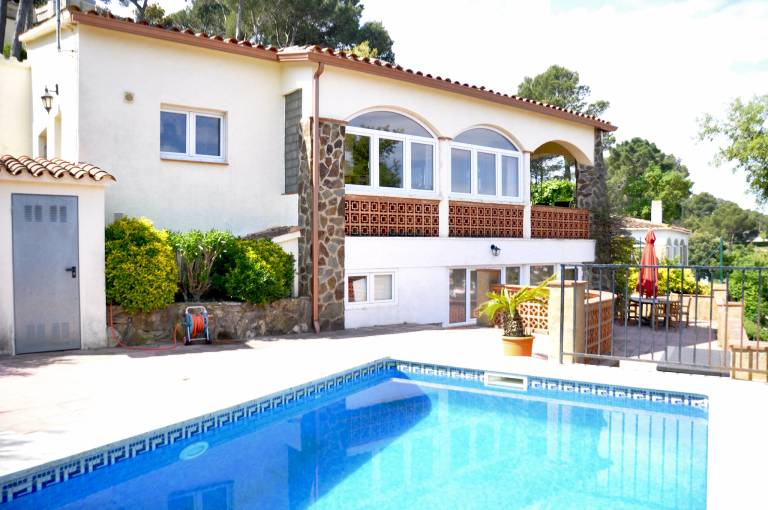 Ferienhaus in Pals, Costa Brava für max. 8 Personen Ferienhaus in Pals, Costa Brava für max. 8 Personen