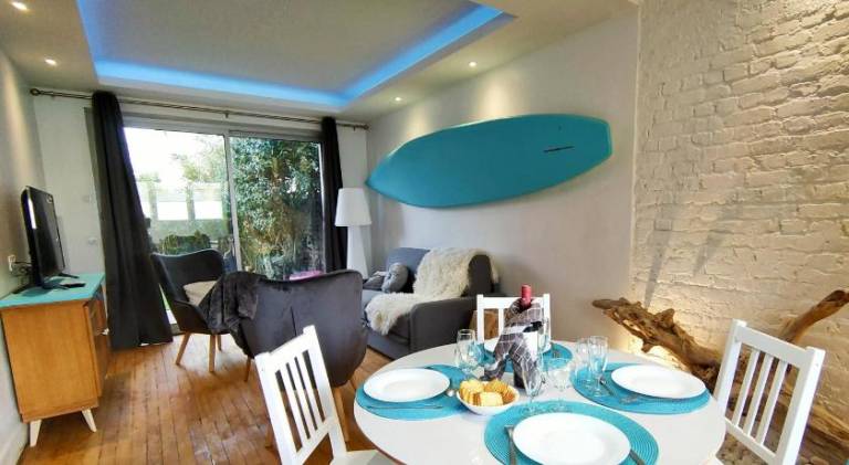 BALNEO 100M PLAGE PARKING JARDIN BRASERo — photo 2