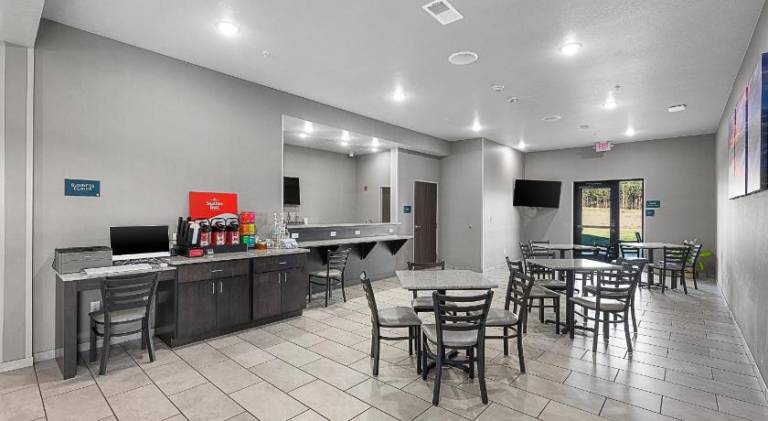 Riverstone Suites - Chippewa Falls — photo 5