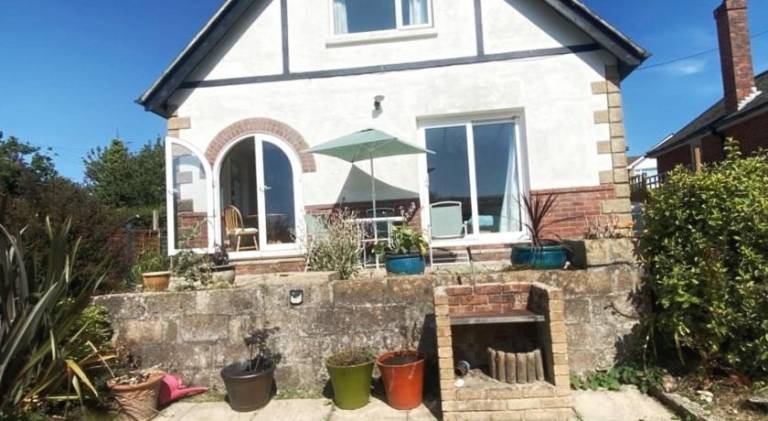 Charming chalet | Pets allowed in Shanklin