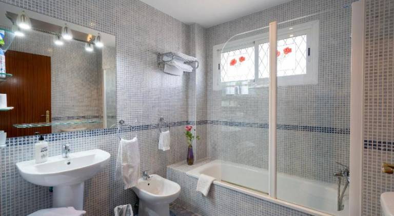 Fully equipped vacation home with garden & patio | Suitable for remote work | Pets are welcome — photo 2