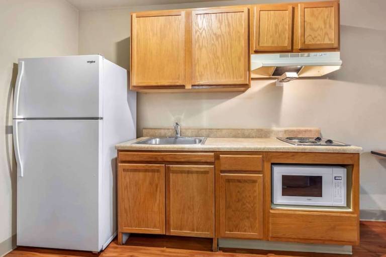 Extended Stay America Select Suites Shreveport Airport
