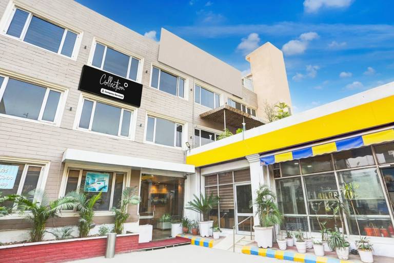 Collection O by OYO Amritsar Near Bus Stand