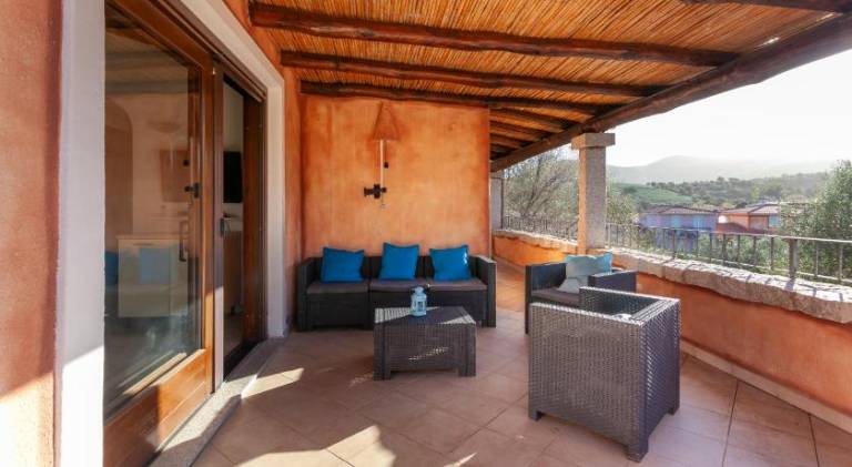 Vacation home with yard & patio — photo 3