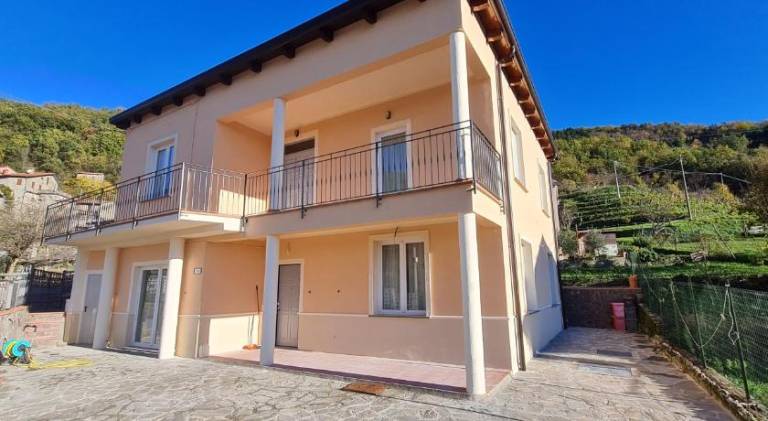 Apartment | Pets are welcome in Carrara