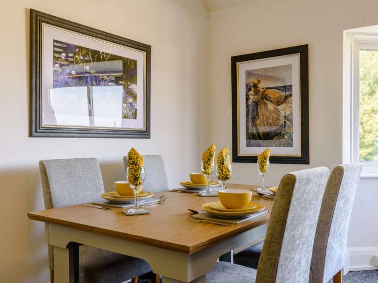 Holiday apartment with 2 rooms for 4 persons — photo 2