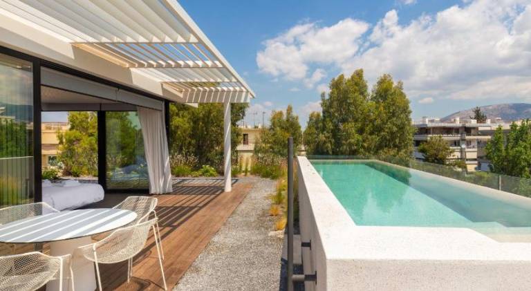 Wonderful holiday apartment with patio, garden & hot tub | Beach nearby | Pet-friendly — photo 3