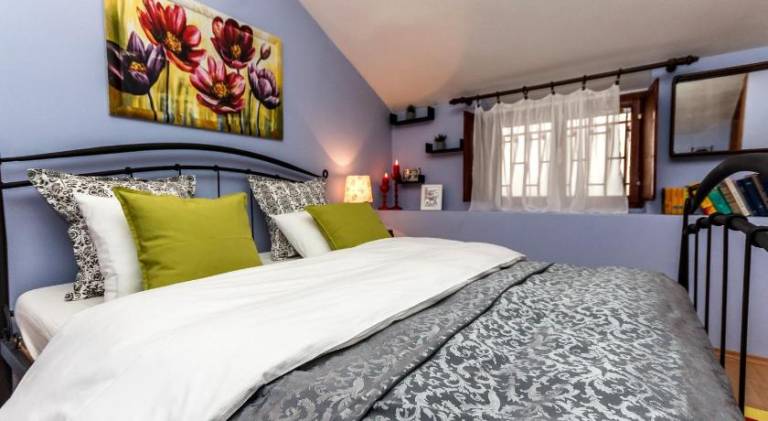 Dalmatian Cottage, Pedestrian Zone in Split