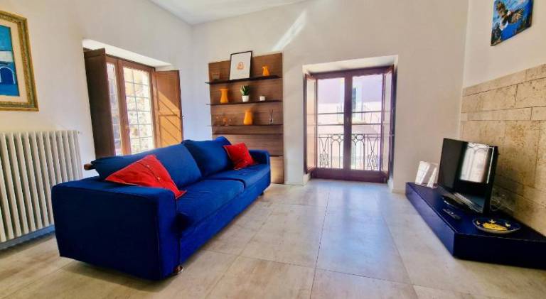 Rental apartment with 1 room for 5 persons in L'Aquila