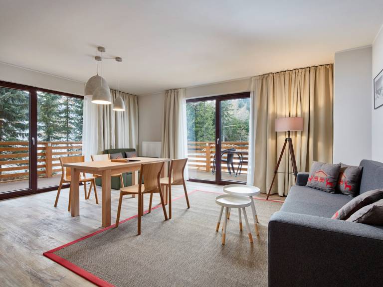 Apartment with heated pool, yard & sauna | Nature view — photo 3