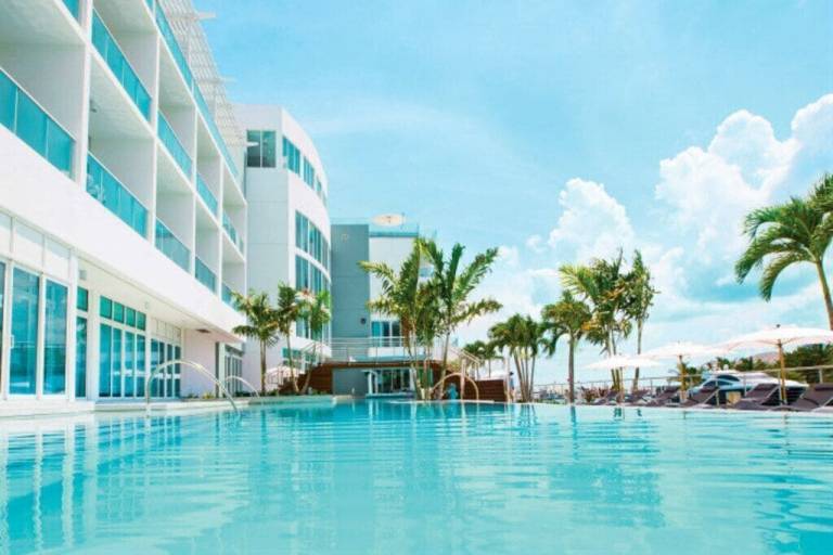 Condo Bailey Town