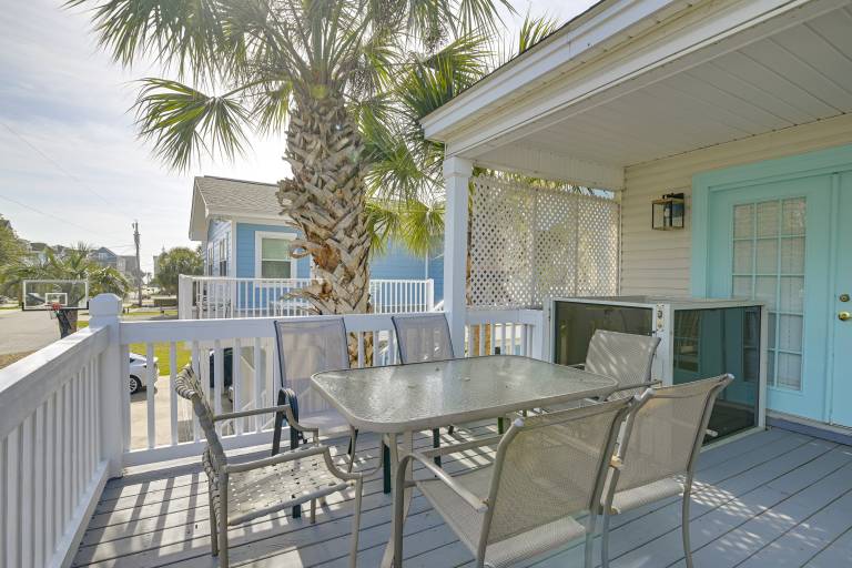 Walk to Ocean: Surfside Beach Gem w/ Private Pool — photo 3