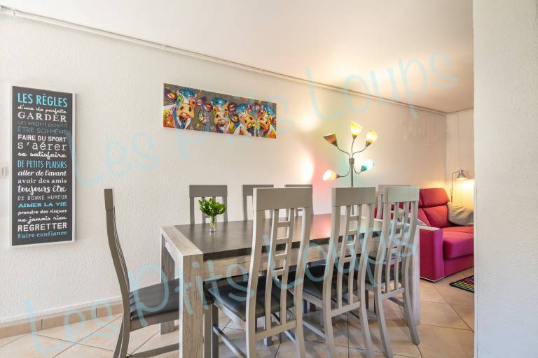 Holiday apartment with yard, barbecue & terrace | Garden view — photo 5
