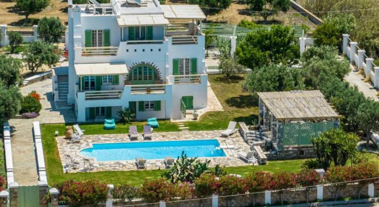 Villa with private pool, garden & BBQ | Good for workation in Naxos