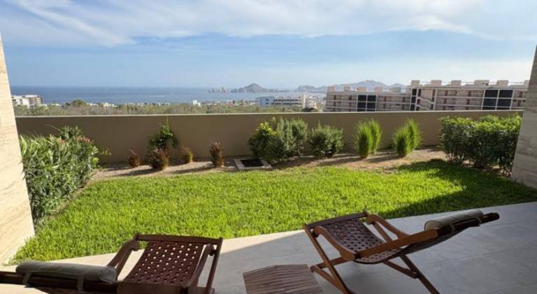 Apartment with pool in Cabo San Lucas
