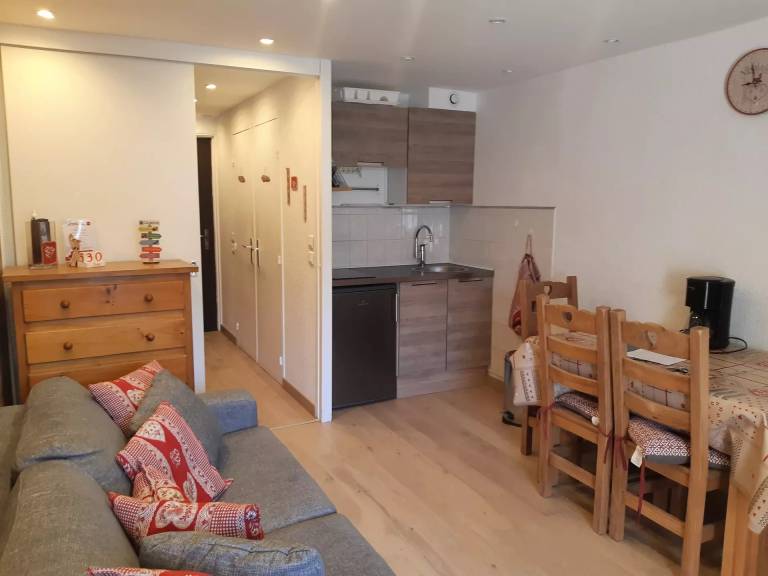 Residence Meije 15 - Nice renovated studio, 1800 district - Agence LAMY - MEI15D3 — photo 2