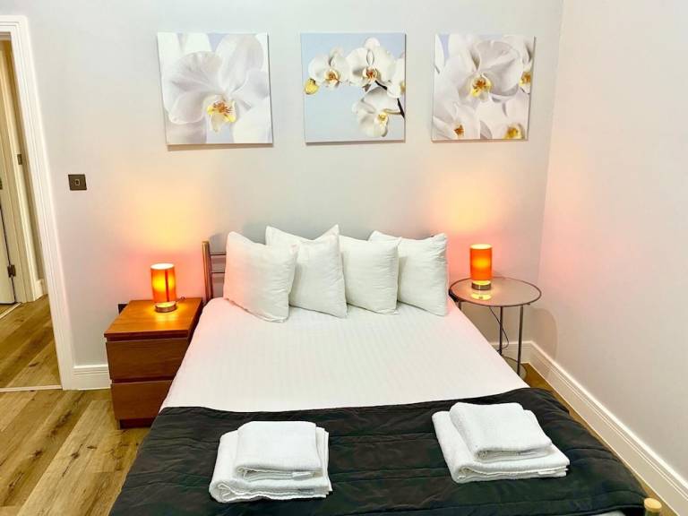 Apartment Croydon