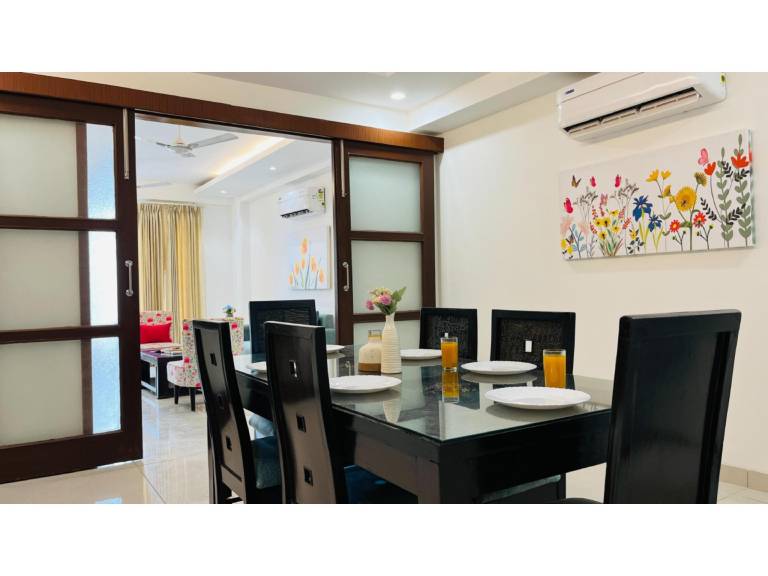 OLIVE Service Apartments DLF Galleria Gurgaon — photo 4