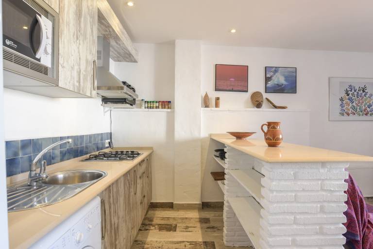 "Apartamento en la playa con WIFI" Near the Beach with Sea View, Wi-Fi & Terrace — photo 3