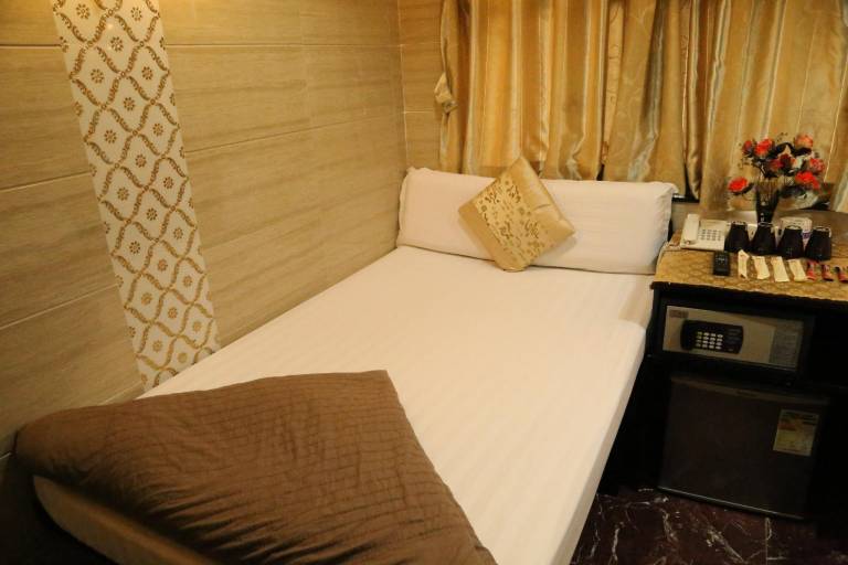New Shanghai Guest House in Kowloon