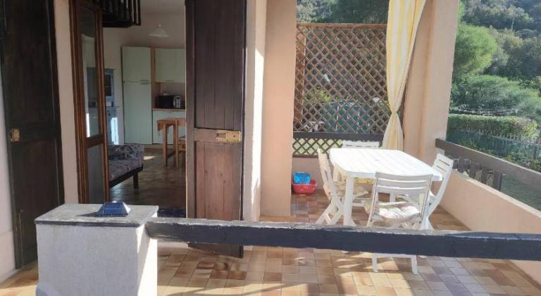 House with terrace, barbeque & garden — photo 2