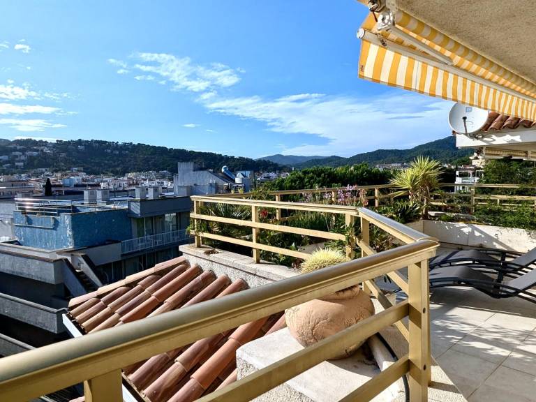 Holiday apartment with 3 rooms for 6 persons — photo 3