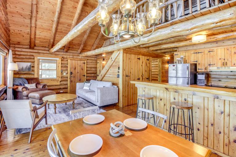 Lakefront Park Rapids Cabin w/ Decks & Boat Dock! — photo 3