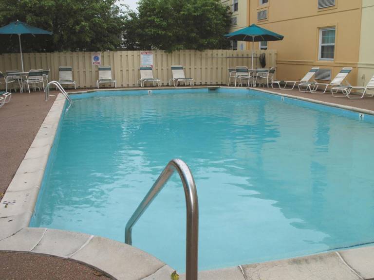 Baymont by Wyndham Indianapolis Airport Lynhurst — photo 5