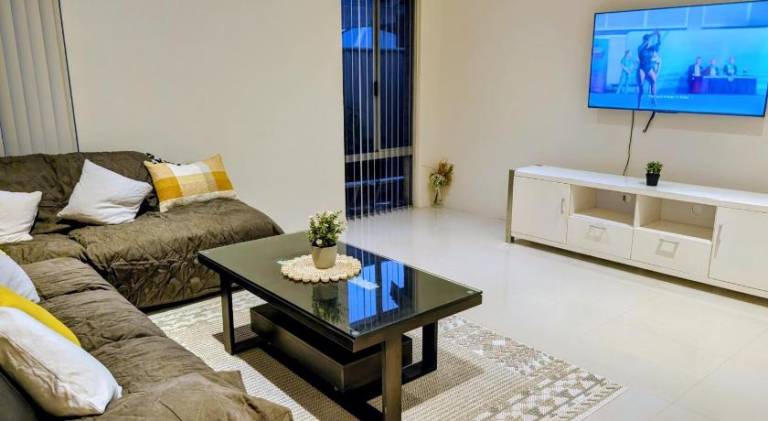 245 m&sup2; Ferienhaus