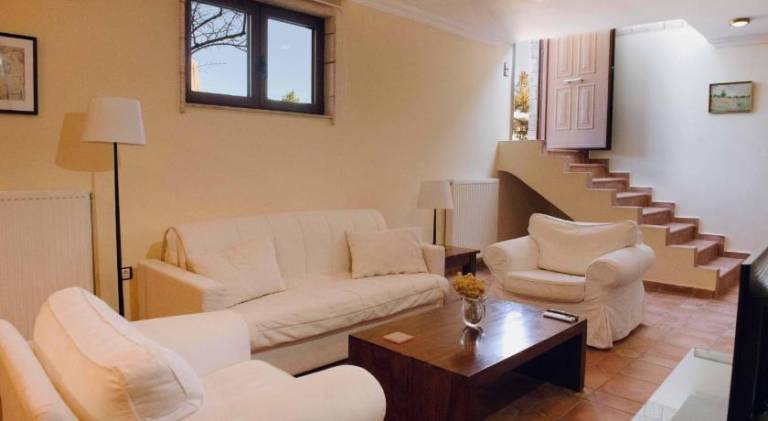 Villa with jacuzzi, garden & pool | Good for workation — photo 2