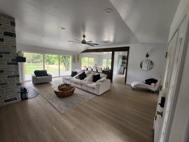 House Red Bluff
