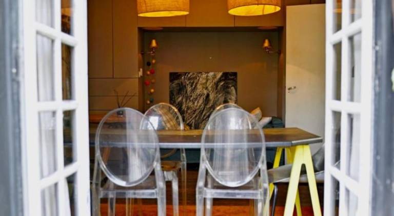 Villa with patio & yard — photo 4