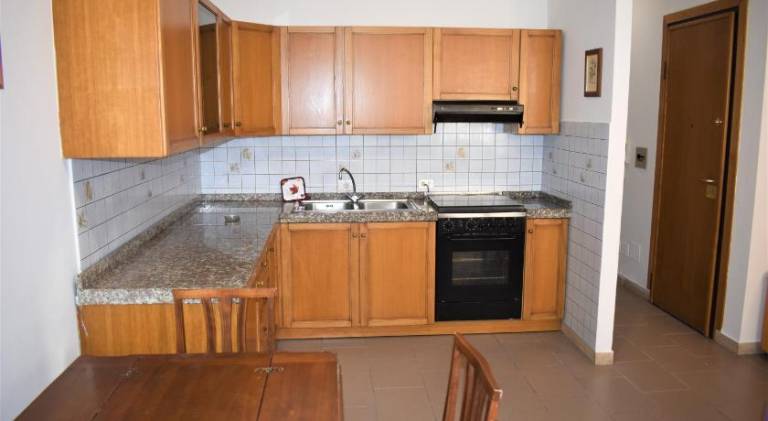 Apartment with 2 rooms for 6 persons — photo 3