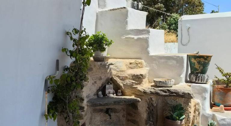 House with terrace & barbeque — photo 5