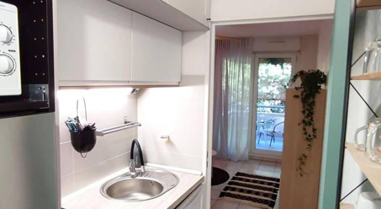 Fully equipped rental apartment with terrace | Suitable for remote work | Pets are welcome — photo 3