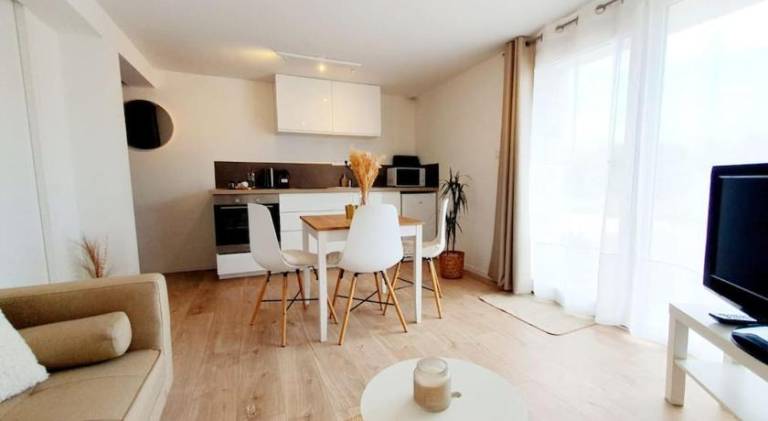 Apartment with 1 room for 3 persons — photo 3