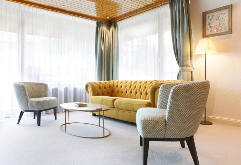 Ferienwohnung mit Hund in Hinterzarten für max. 4 Personen Ferienwohnung mit Hund in Hinterzarten für max. 4 Personen
