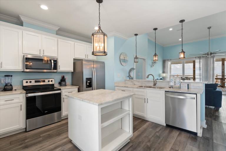 Dauphin Blue - 2824 Bienville Blvd — photo 3