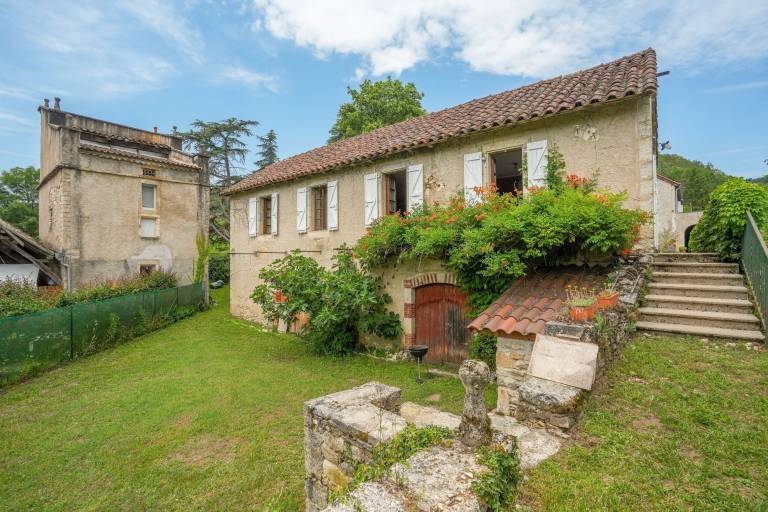 Maison de vacances  Tour-de-Faure