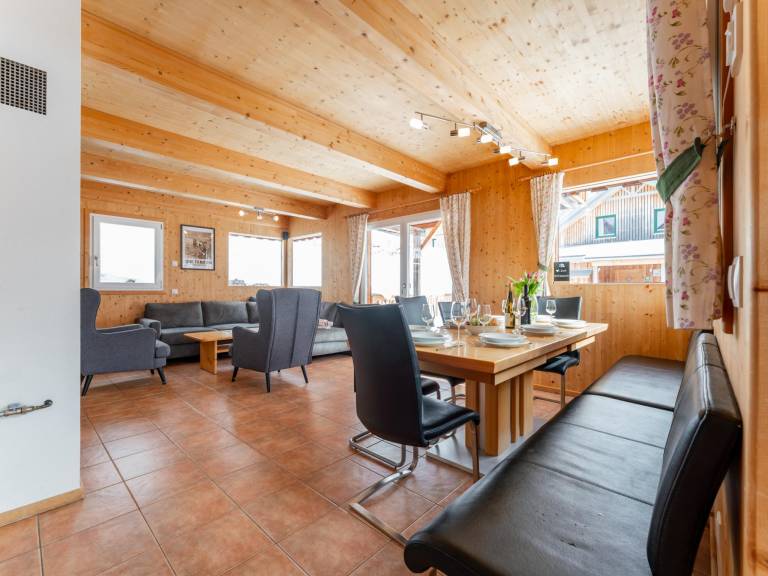 Cosy chalet on the slopes with sauna and hot tub — photo 2