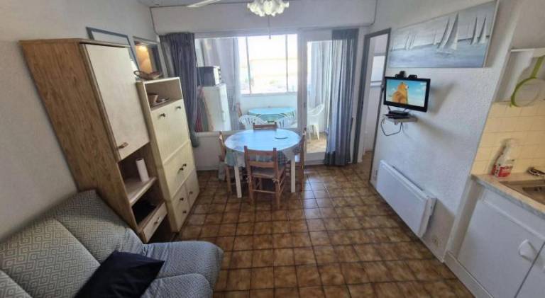 Holiday apartment with 2 rooms for 6 persons — photo 5