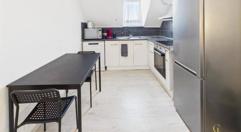 Apartment with 2 rooms for 6 persons — photo 3