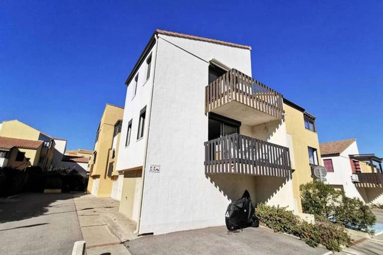 Beautiful apartment with terrace | Close to the beach | Dogs allowed in Leucate